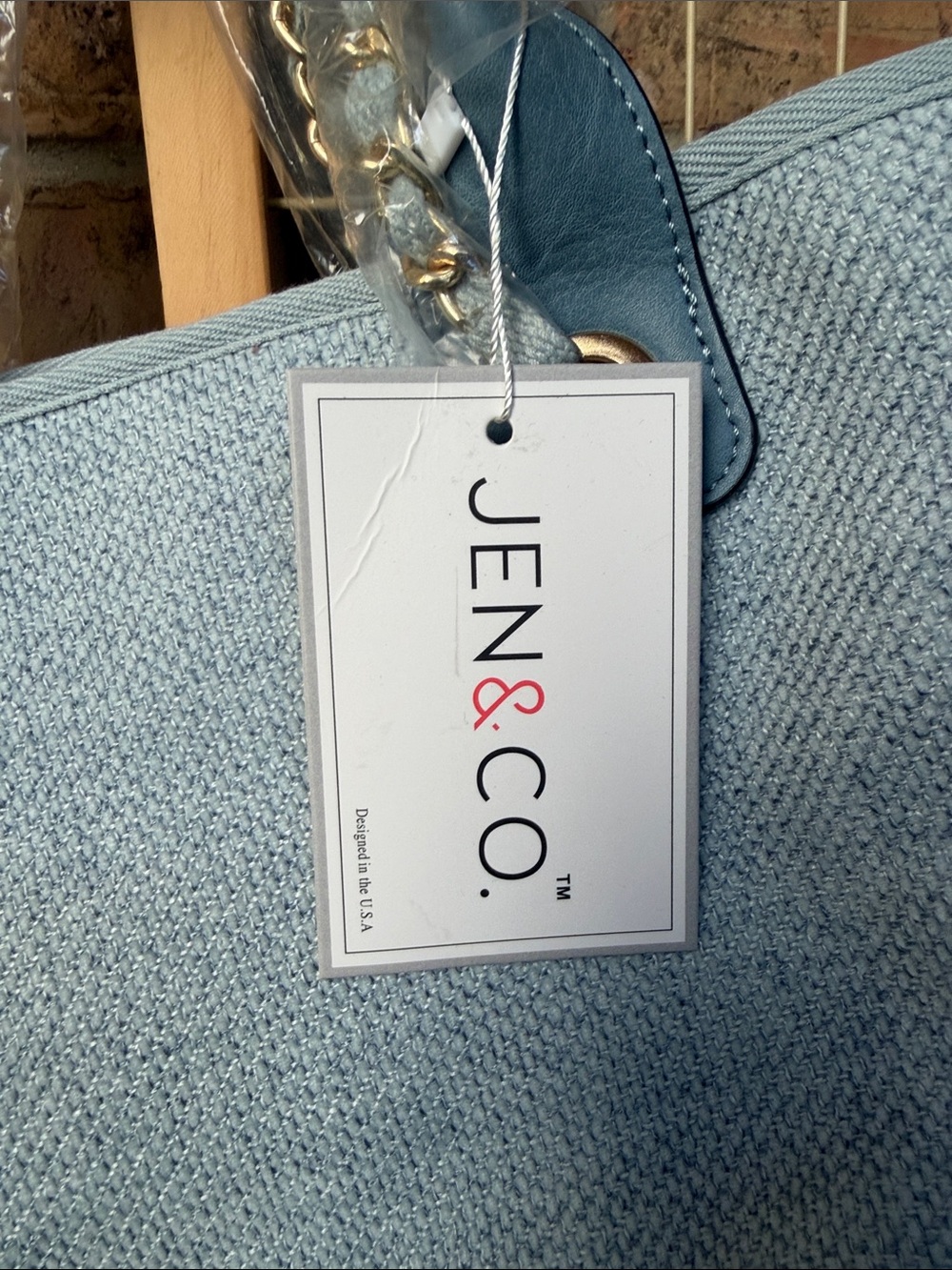 NWT: JEN & CO. Light Blue Woven Tote Bag with Chain-Accent Handles - Picture 3 of 7